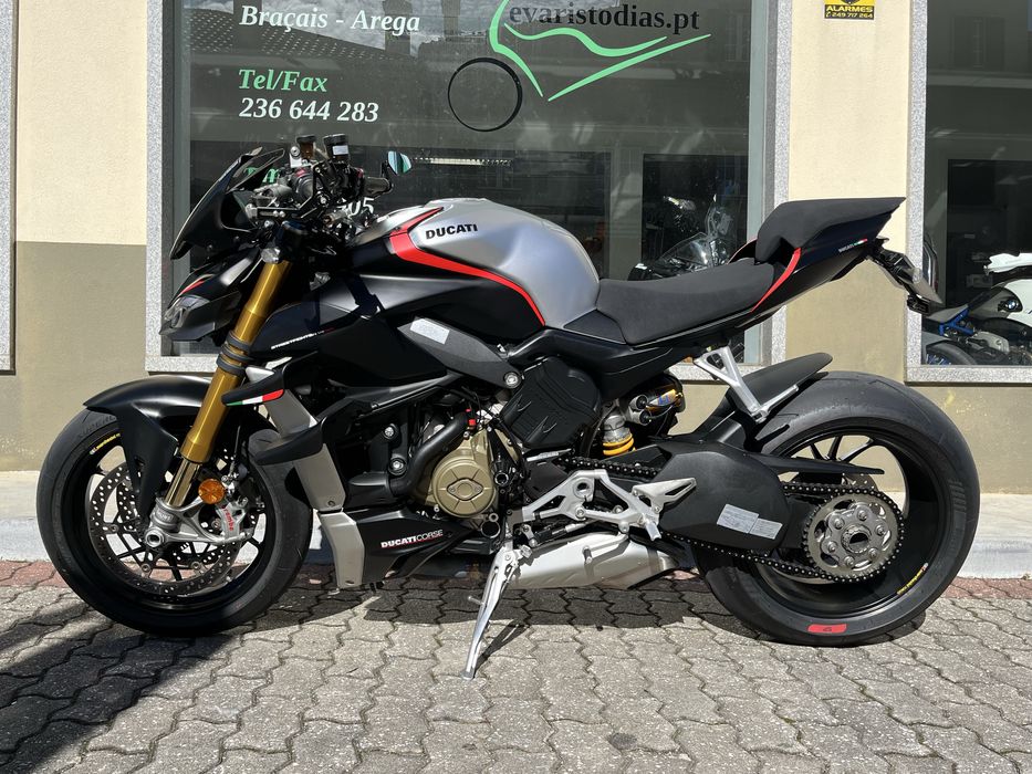 Ducati Streetfighter V4S