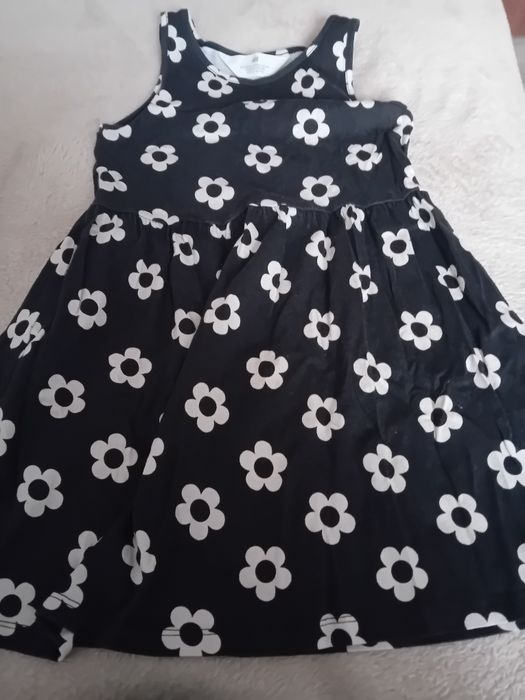 Sukienki dla dziewczynki rozmiar 116 122 H&M sinsay