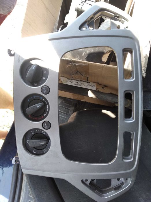 Панель керування кондиціонером