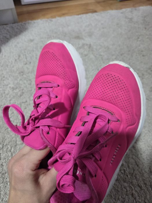 skechers кросівки