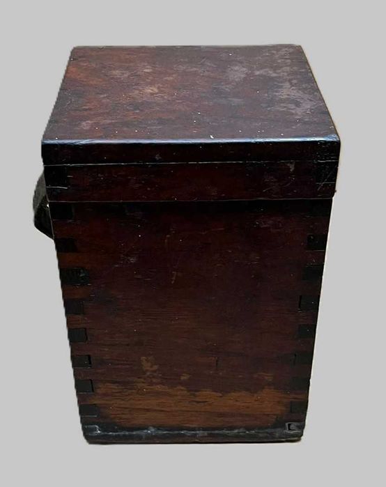 Caixa militar antiga madeira maciça