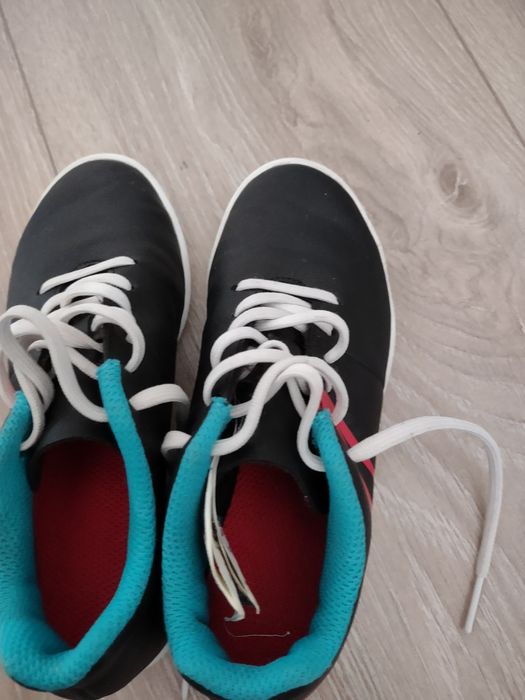 Kipsta halówki r 28