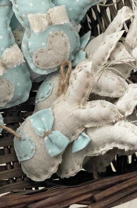 Komplet 5 lnianych zajączków – zawieszki handmade