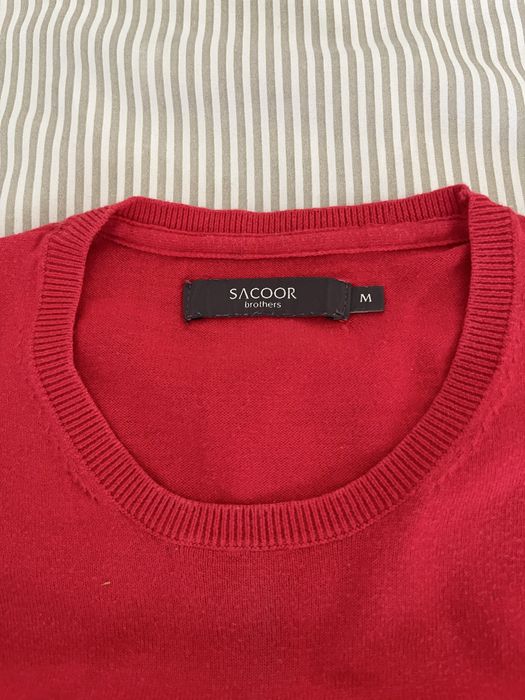 Vendo Pullover Sacoor.