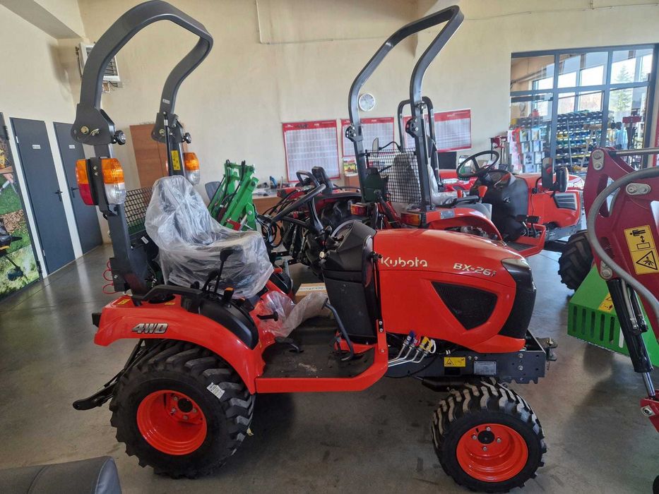 Ciągnik Kubota BX261 4x4 – Hydrostat, Wspomaganie, Diesel