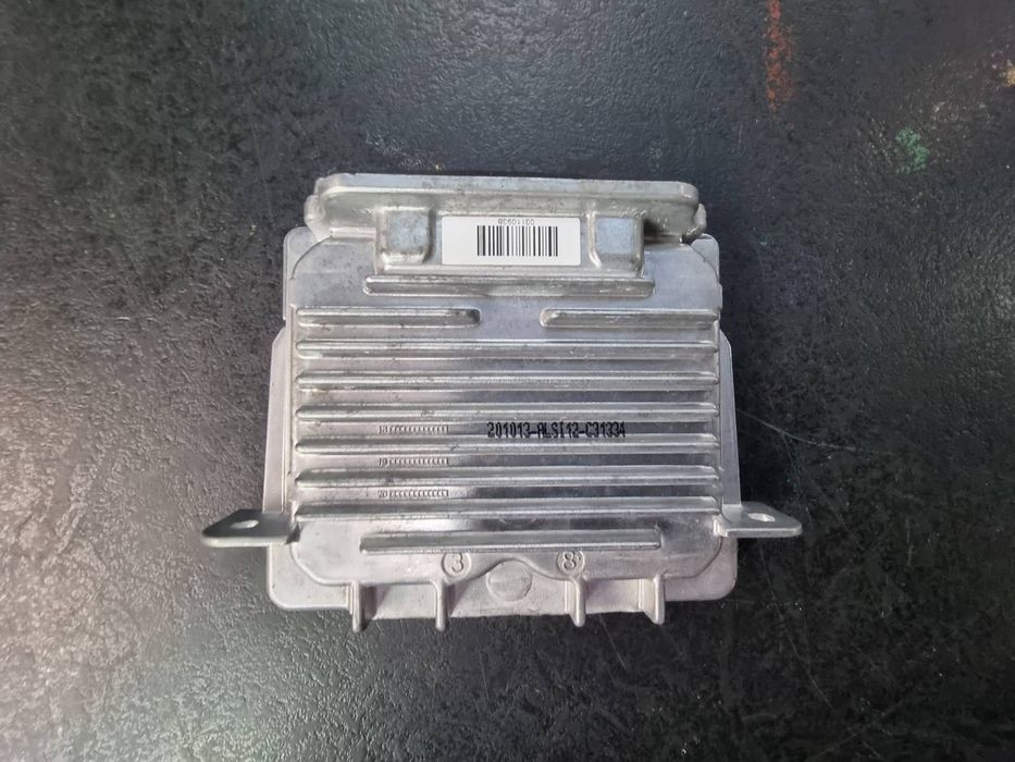 Блок розпалювання  ксенона range rover sport 2014 -