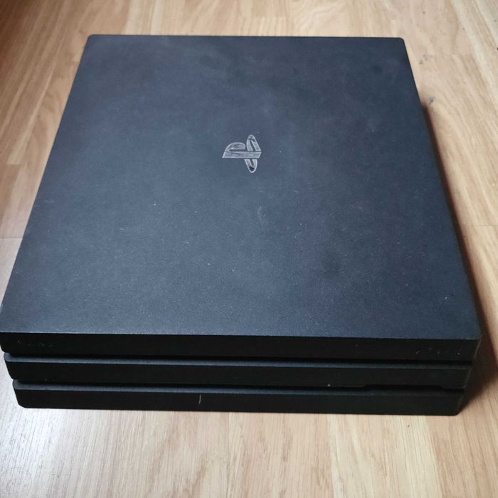 PlayStation 4 Pro 1TB - Manutenção recente