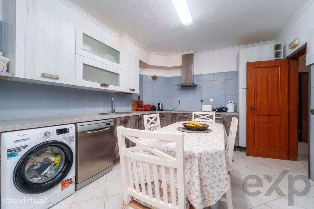 Apartamento T3 no centro de Olhão.