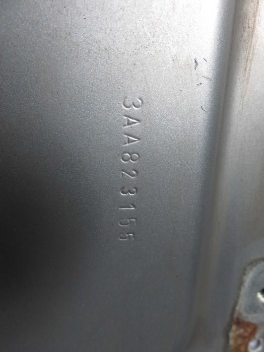 VW PASSAT B7 Maska Pokrywa SIilnika Kompletna