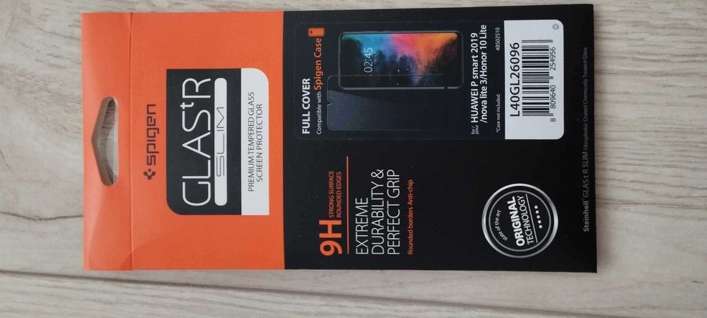 Szkło hartowane Spigen do HUAWEI P smart 2019 czarny