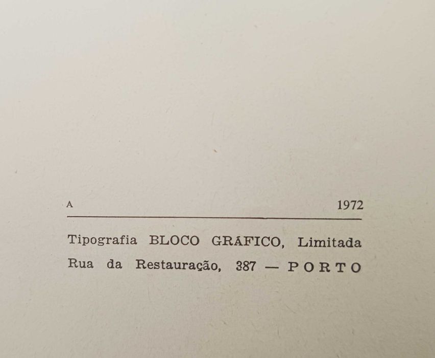 Maria Leonor Carvalhão Buescu - Apontamentos de Literatura Portuguesa