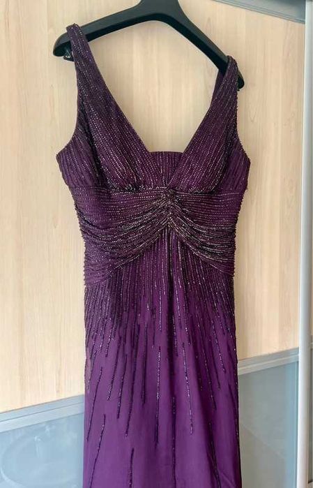 Elegancka sukienka z cekinami – Hexeline