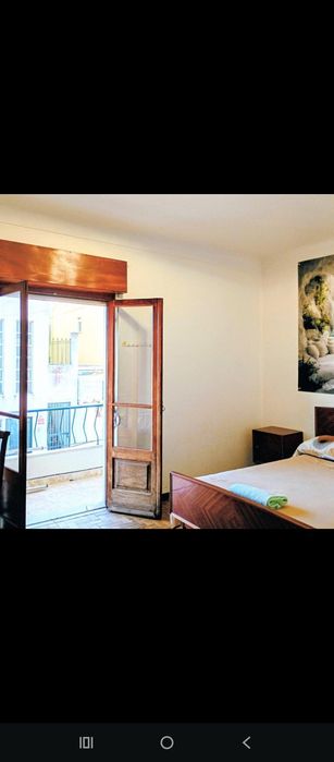 alugo quarto grande casal arrendar em sao joao da talha perto aeroporto lisboa entrada imediata
