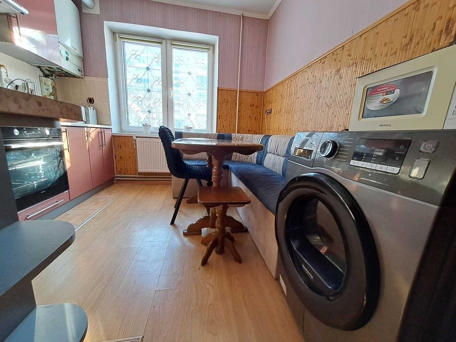Продаж 2км квартири по Інституцька ID: 6228