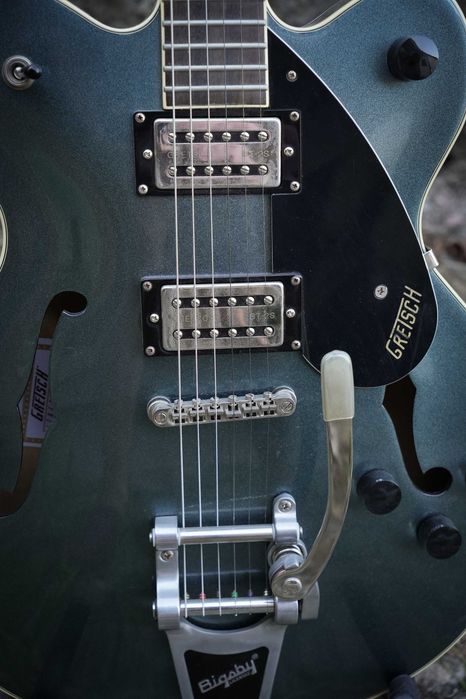 Guitarra Gretsch G2622T Streamliner + case