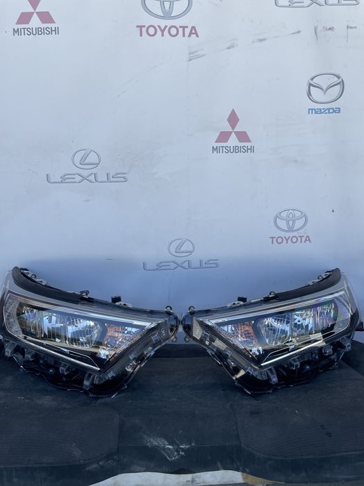 Фари Toyota rav4 2019-21год Фара Тойота Рав4