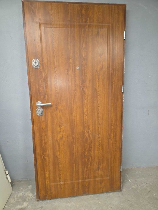 drzwi wejsciowe zewneczne 90"