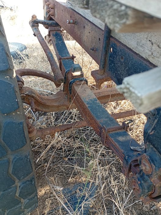 Прицеп из под кунга на газоновской резине