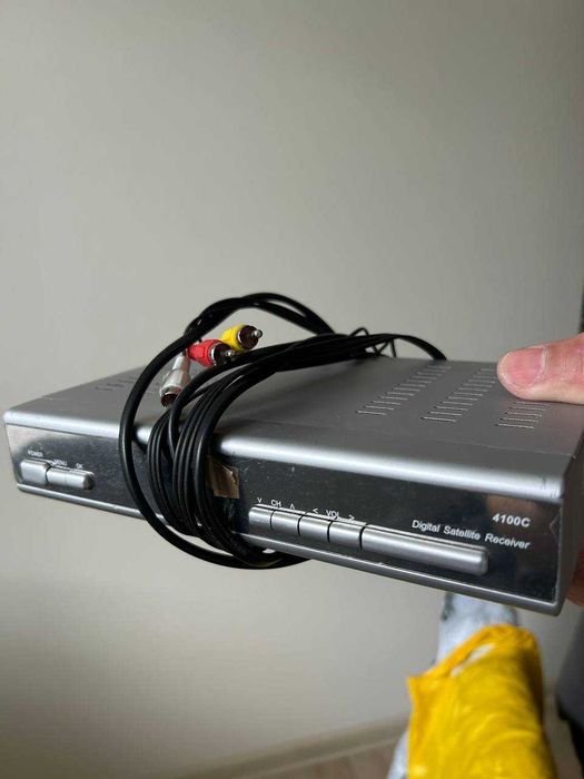 LCD телевізор Sharp LC-32FH500E