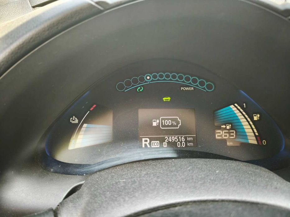 Nissan Leaf 2016року з батареєю 40КвТ