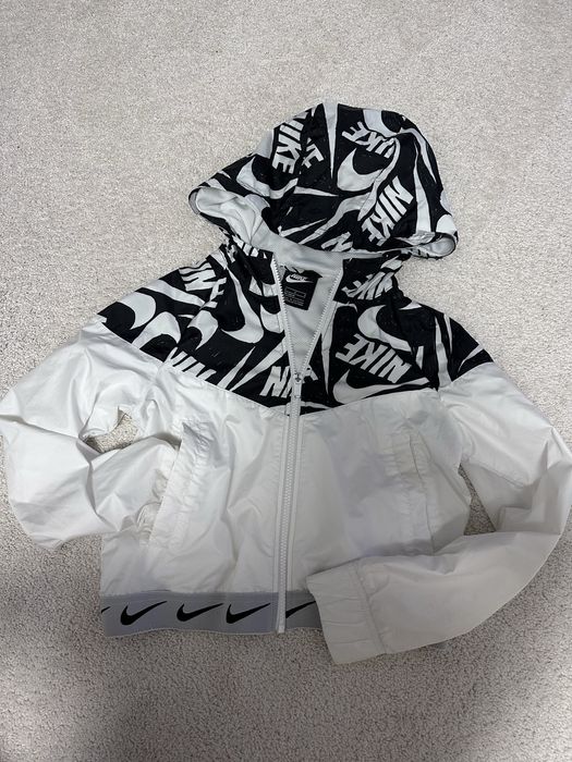 Куртка-ветровка детская Nike