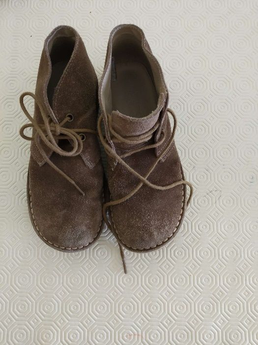 Botas Camurça Castanha Clara nº 30 e nº 33 Lanidor
