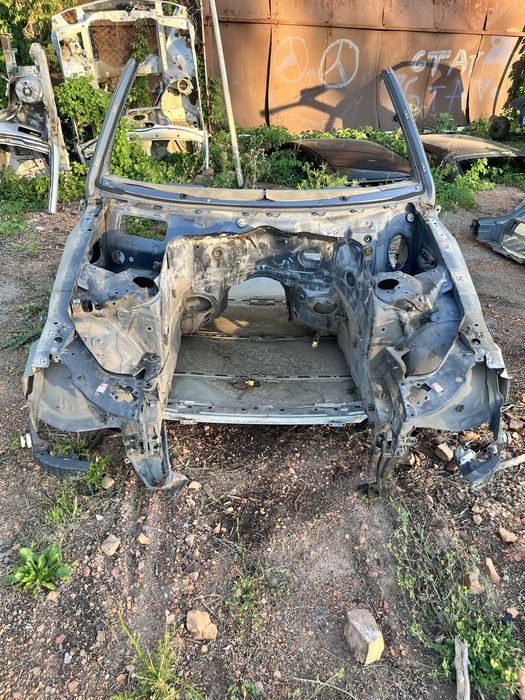 Продам кузовщину mercedes