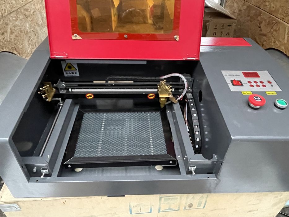 Лазерний станок 40 вт