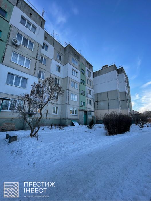 Продаж 1-кімнатної квартири під ремонт Старокиївська 73-б