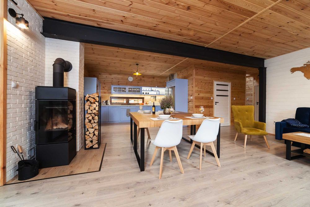 MAZURY | STODOŁA NOMADA dom całoroczny | BASEN 29-30°C | JACUZZI | SAUNA| 15–17 osób
