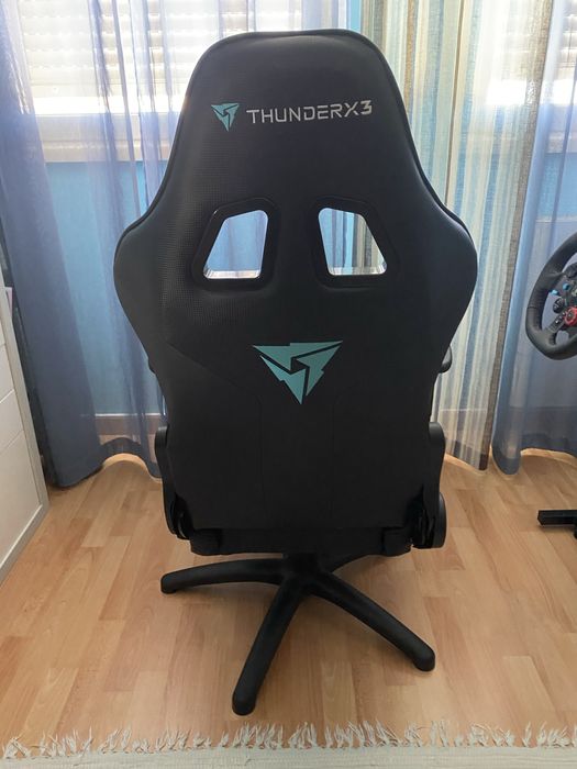 Cockpit Simracing Completo: Volante G29 + Pedais + Suporte