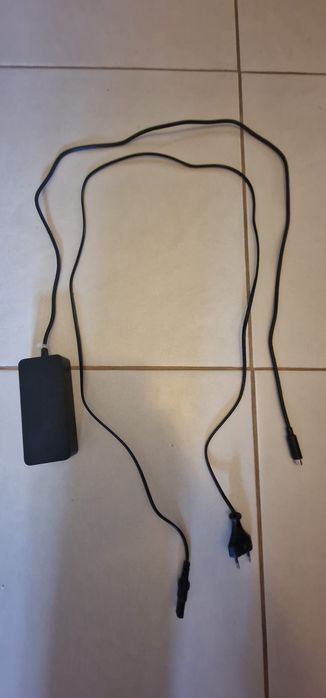 Trotinete elétrica Navee V25