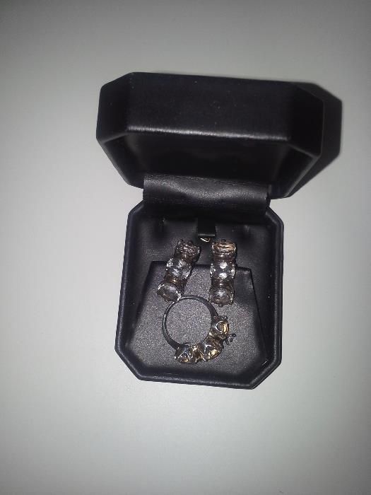 anel e brincos como novos em prata ouro e zirconias