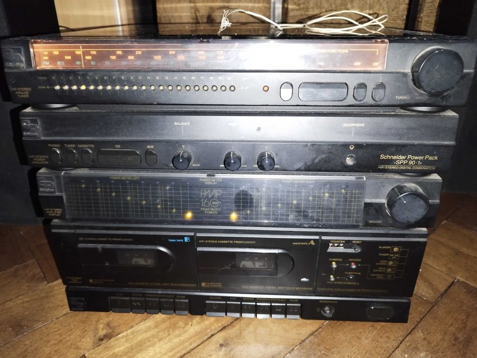 Sistema de som Schneider