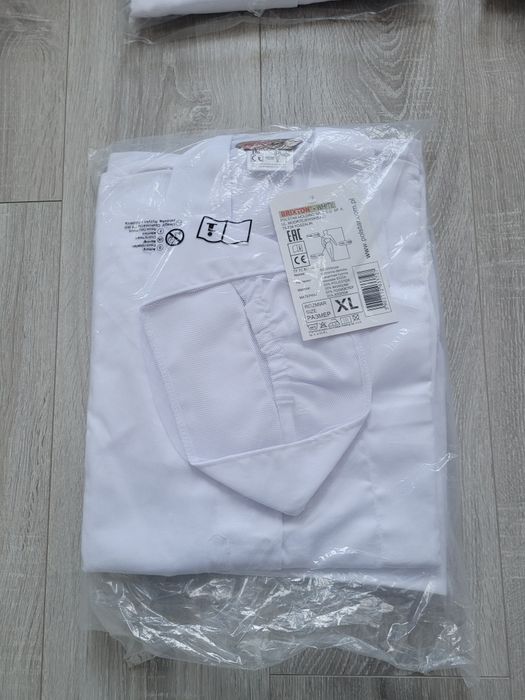 Białe ubrania ochronne Brixton XL - komplet