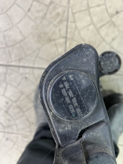 Абсорбер фильтр угольний Arteon 3q0201801b