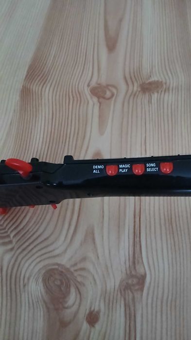 Gitara Simba na baterie