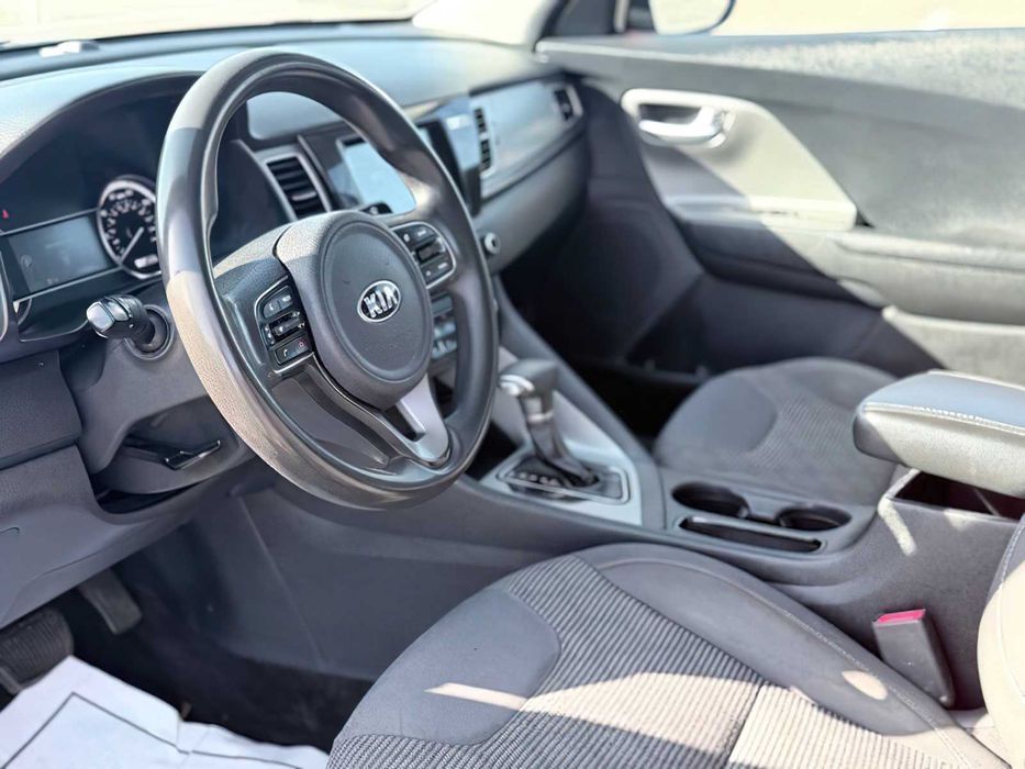 Kia Niro      2018