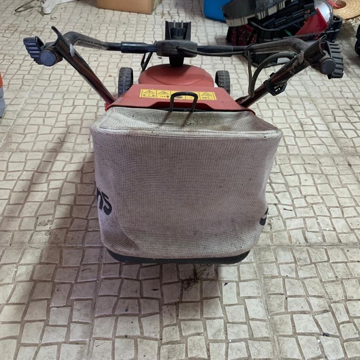 Material para relva (corte e limpeza)