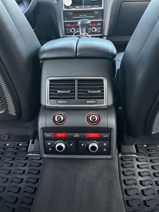 Продам Q7 в хорошому стані