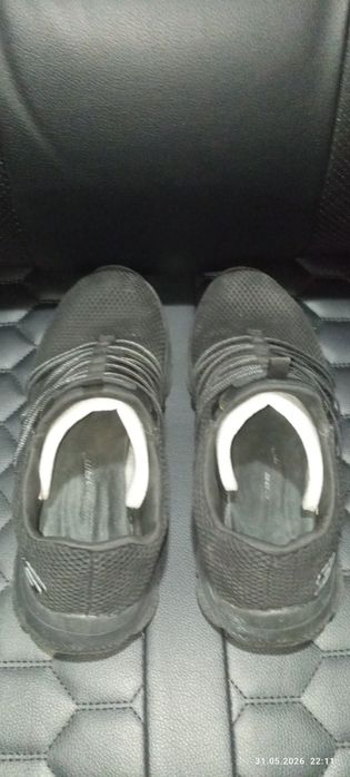 Женские кроссовки Skechers