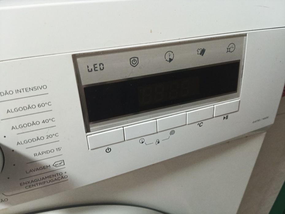 Máquina lavar a roupa Qilive