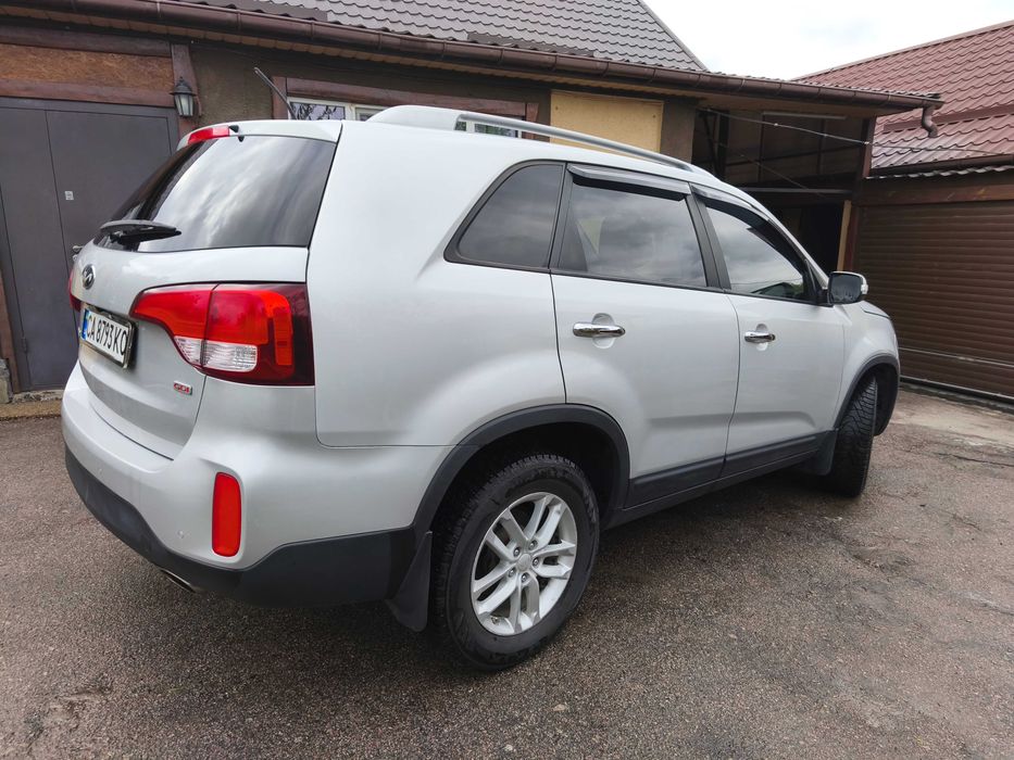 Авто Kia Sorrento