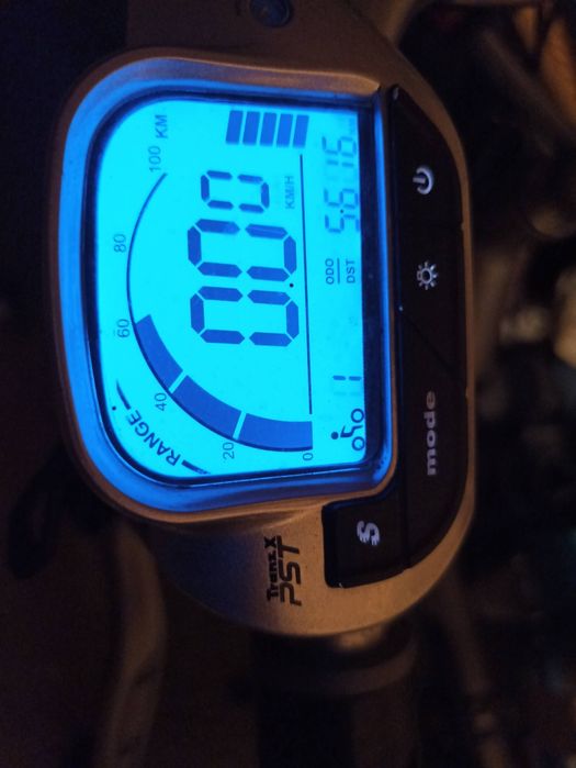 Rower elektryczny union switch z ładowarką i torbą