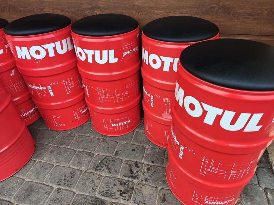 Hoker pufa beczka puf Motul