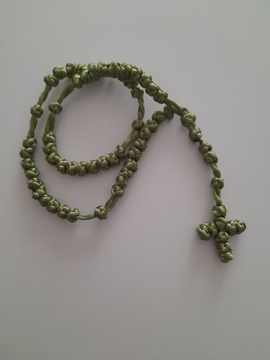 Różaniec sznurkowy zielony