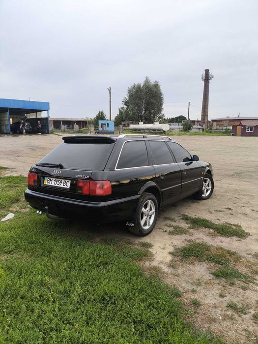 Продам AUDI A6C4 2.5 103kw