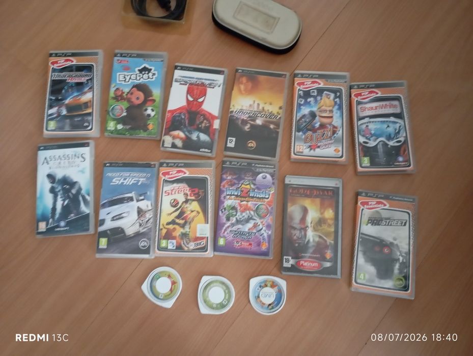 psp com jogos e acessórios