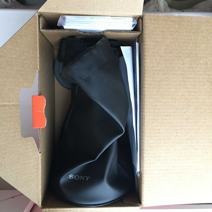 Обʼєктив Sony FE 24-105m F4 G OSS, E-mount Full-Frame лінза