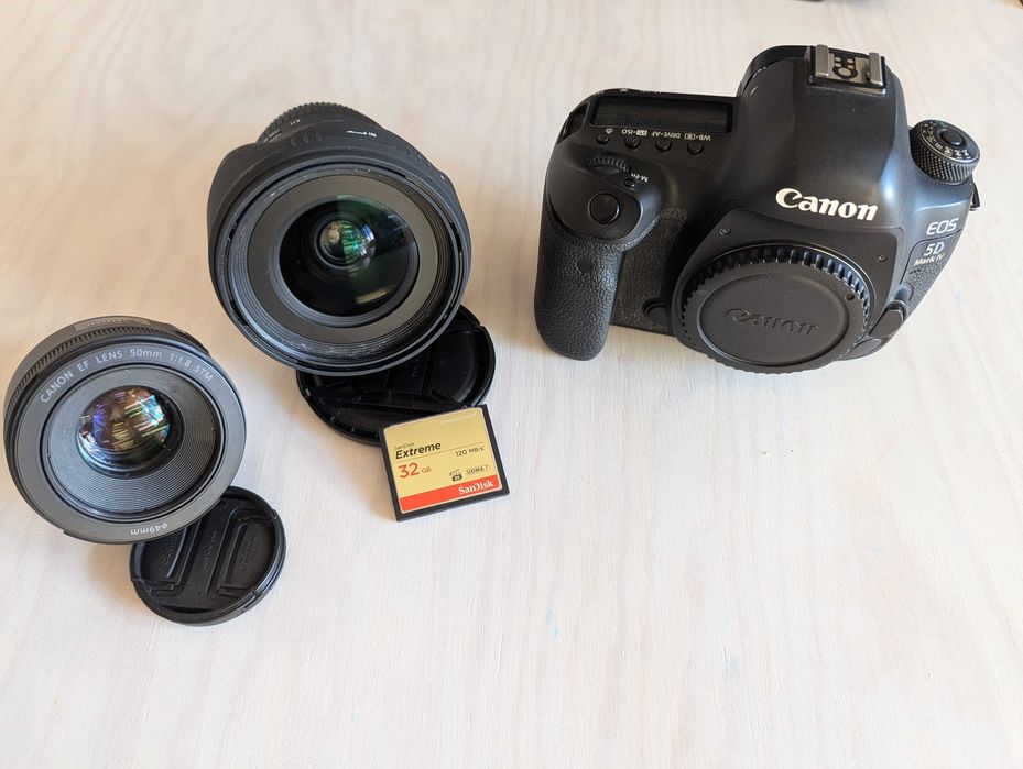 Canon 5D IV + 2 objectivas + Cartao 32GB - Excelente estado com caixas